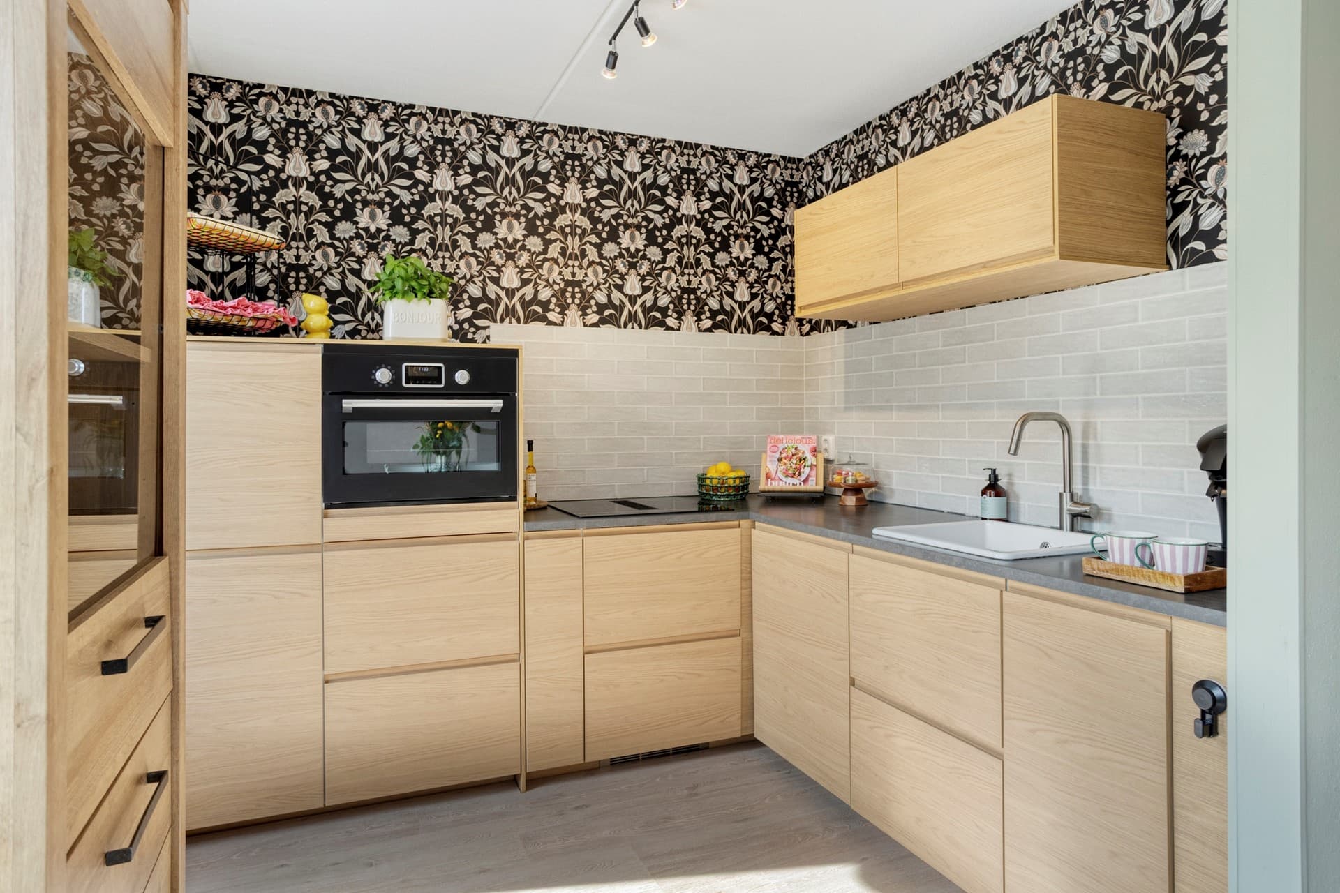 Arnold van Lieropstraat 48, Steenbergen, foto 14