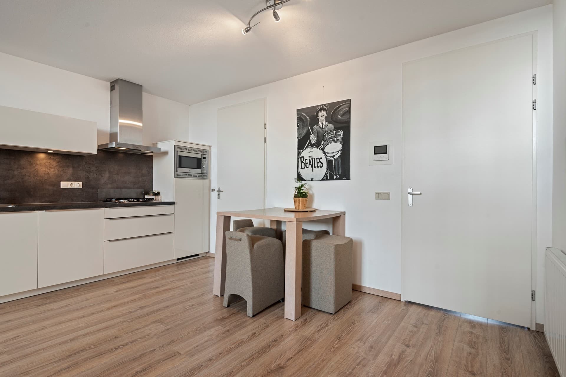 Grote Kerkstraat 17I, Steenbergen, foto 20