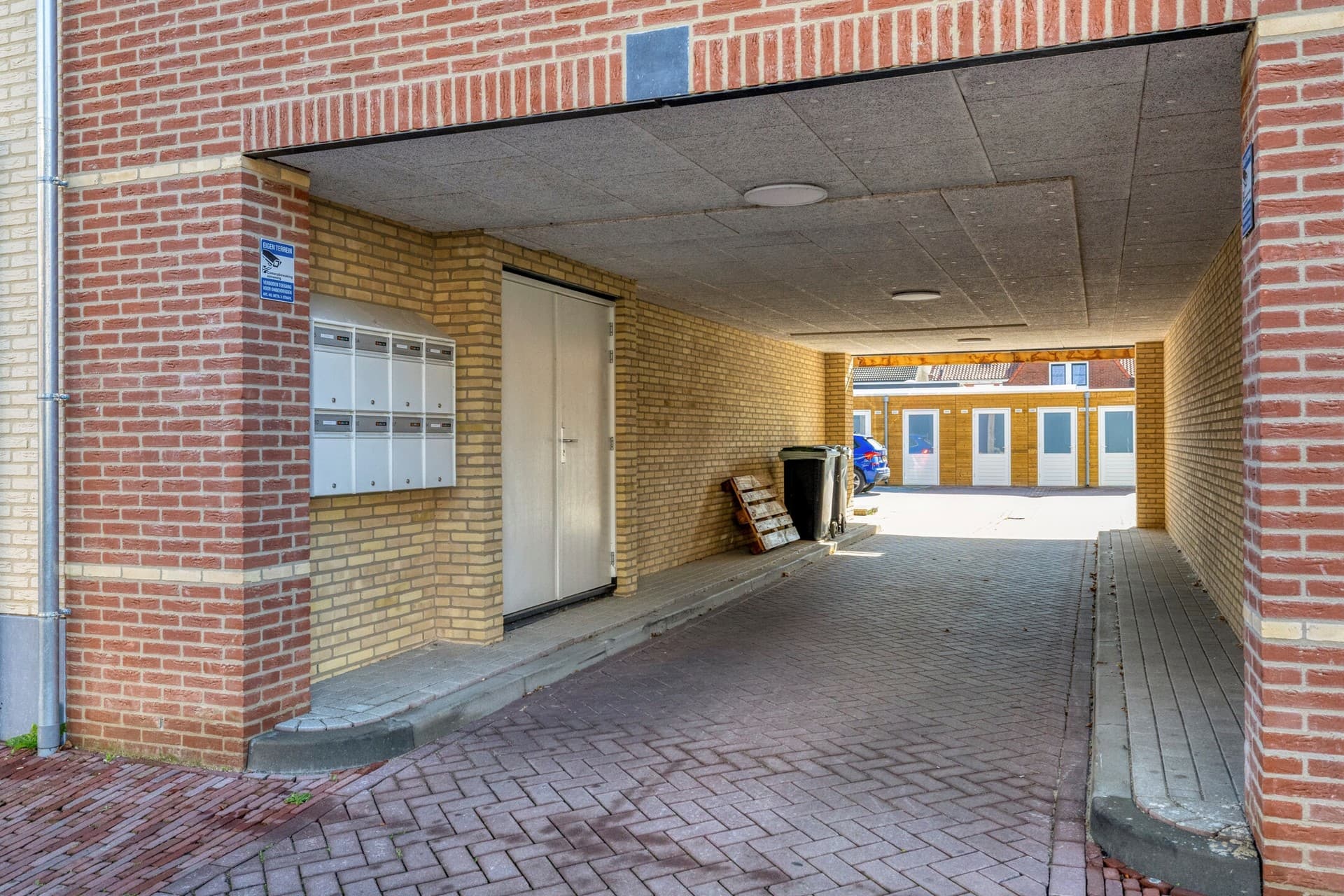 Raadhuisplein 5D, Dinteloord, foto 6