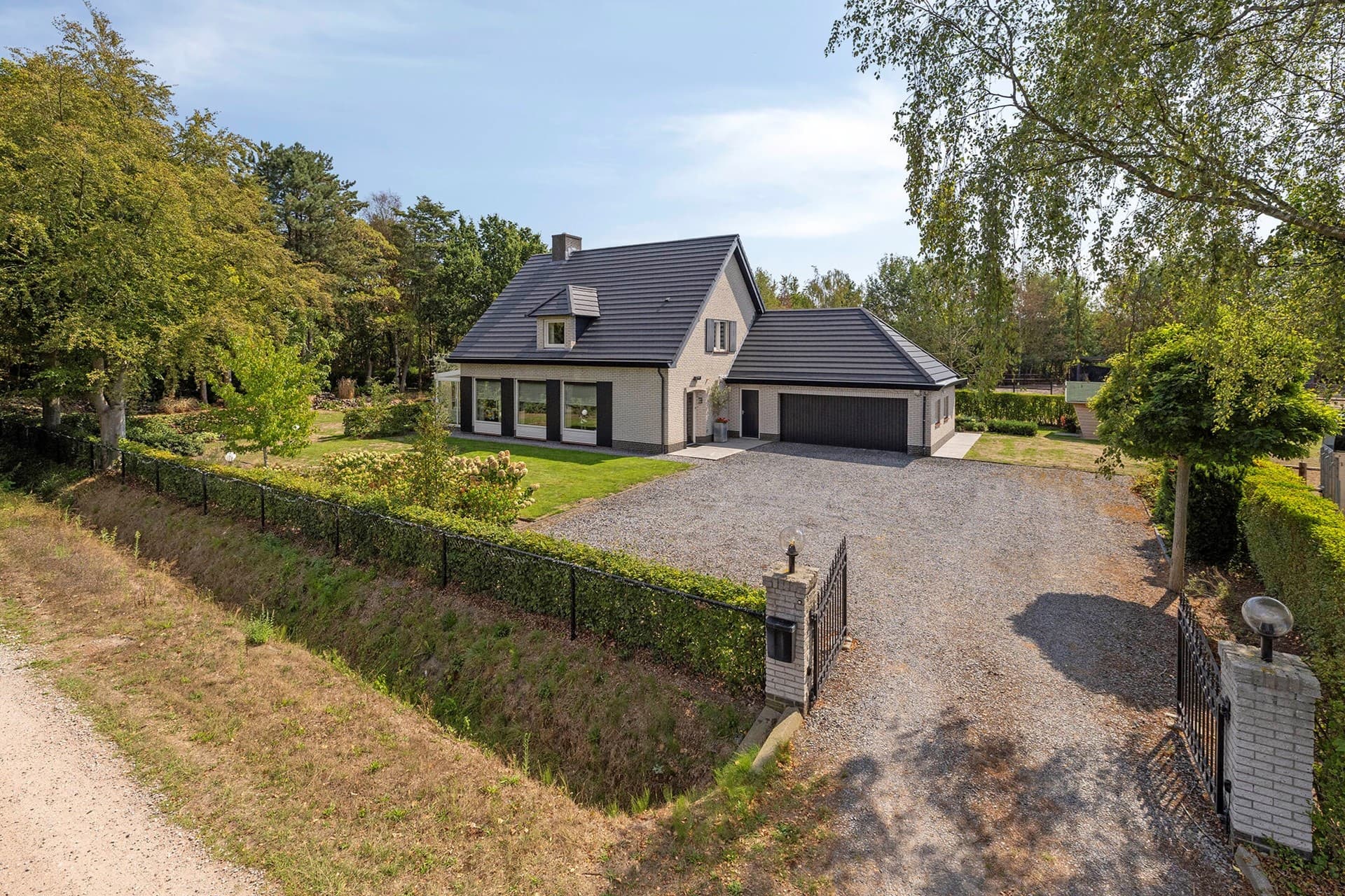 Nieuwe Zandstraat 3, Halsteren