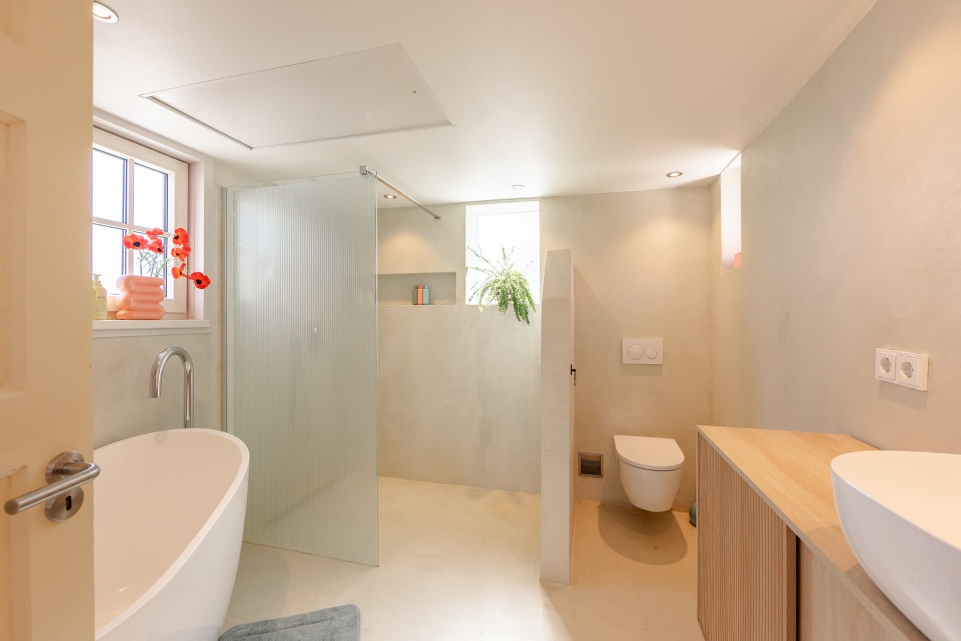 Ds L Touwenlaan 36, Makkum, foto 14