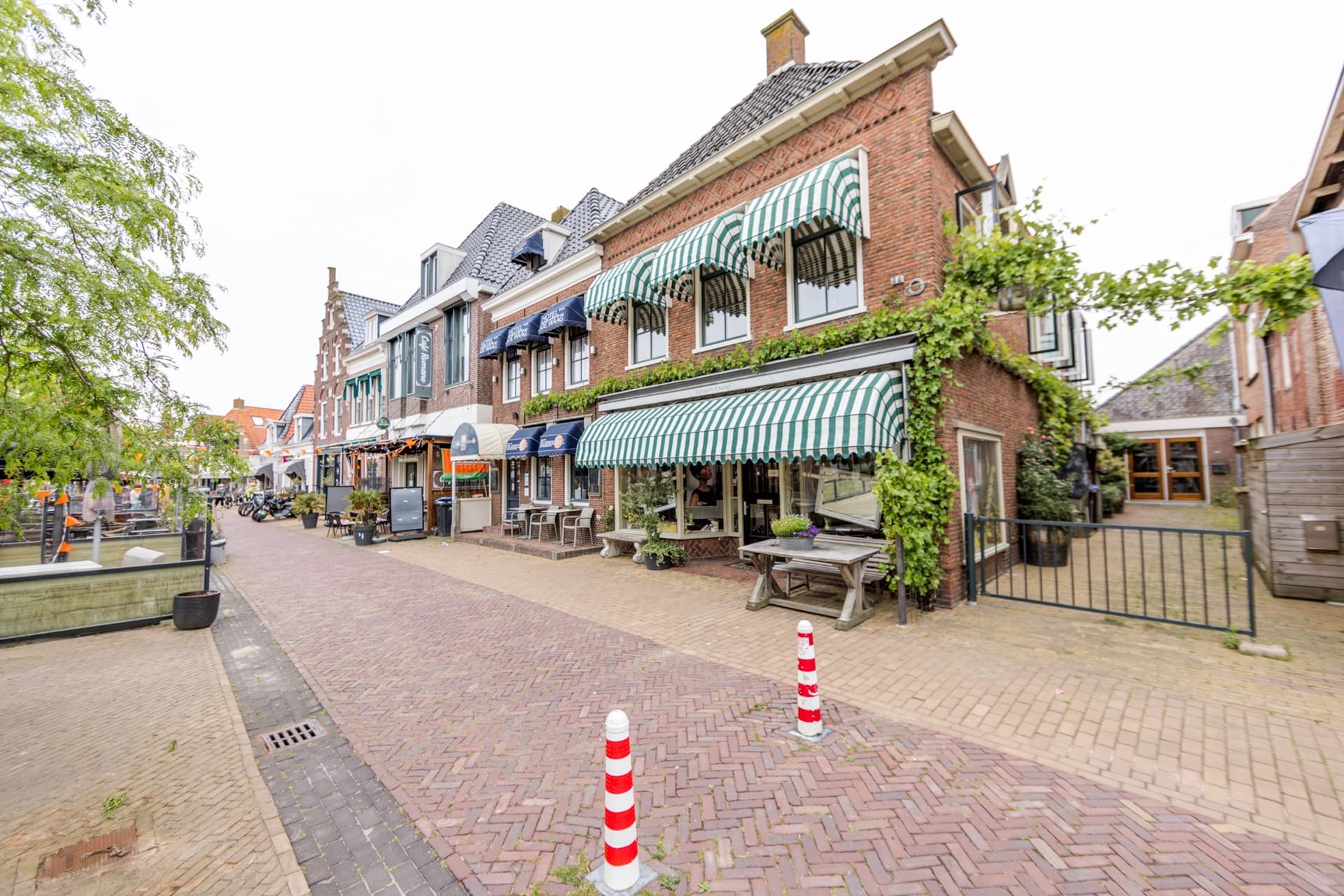 Markt 15, Makkum, foto 7