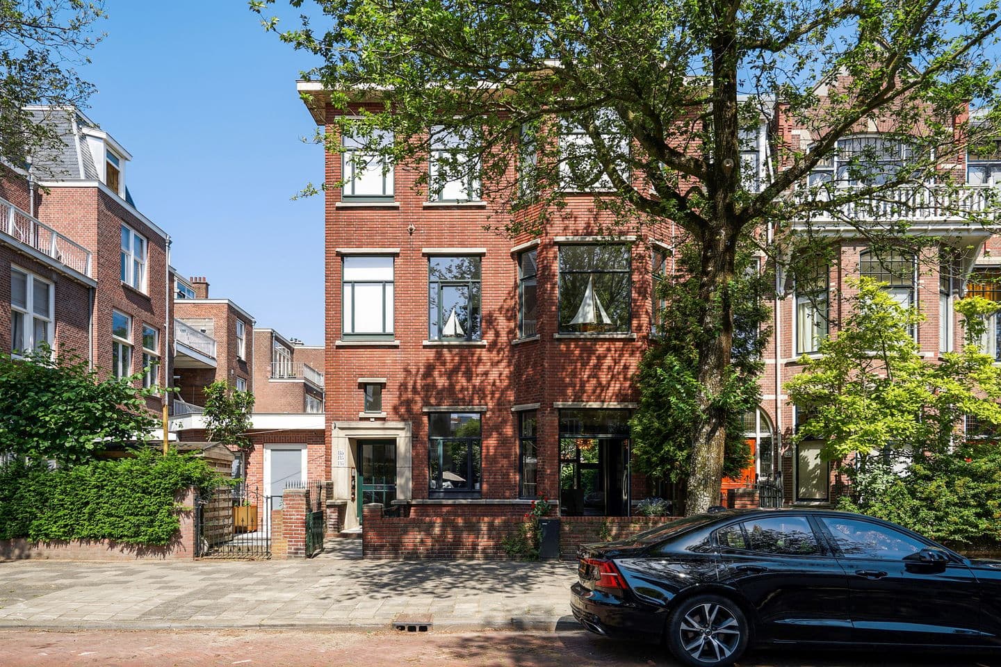 Frankenslag 135, Den Haag, foto 1