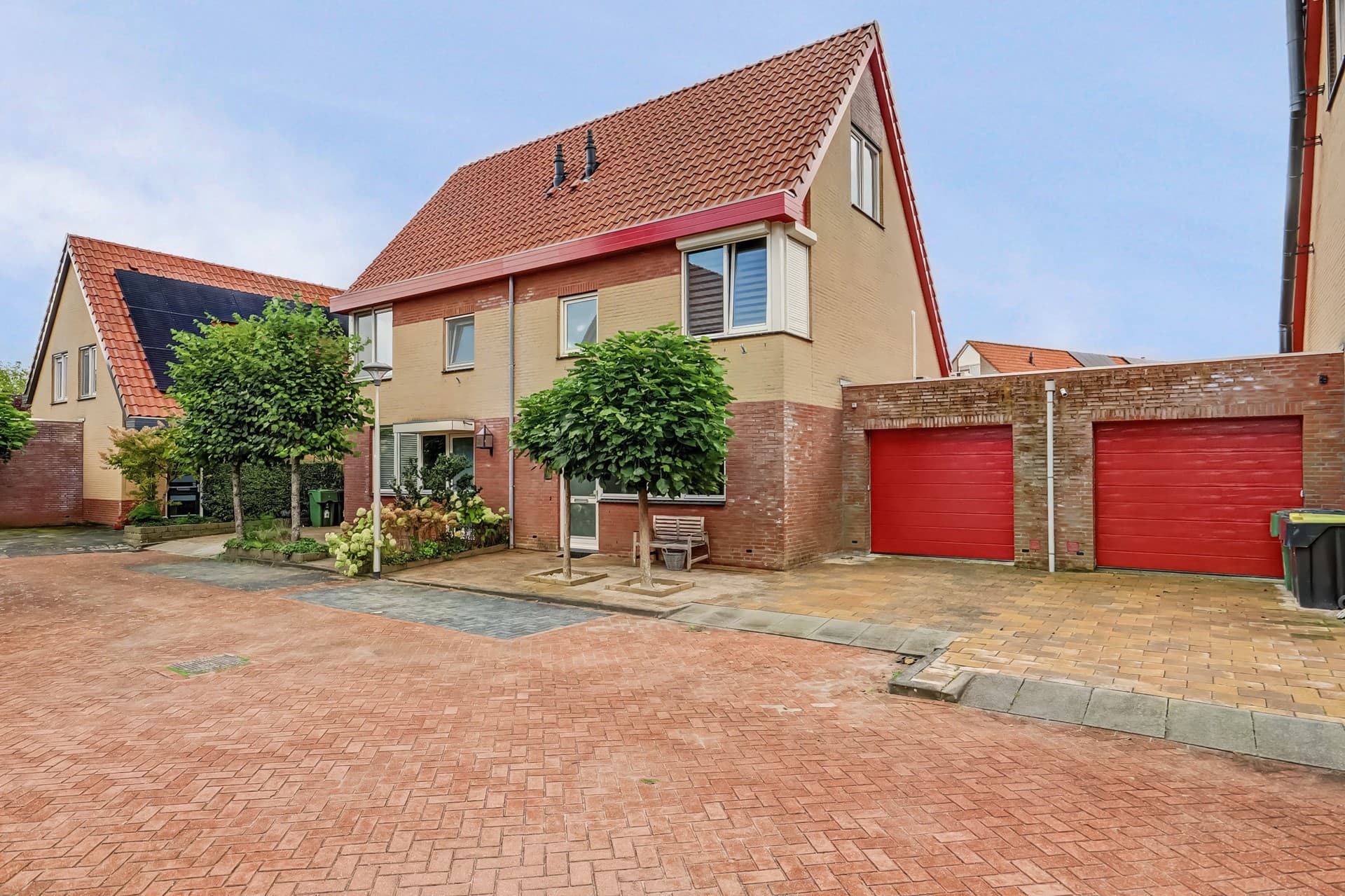 Fruitgaard 7, Strijen