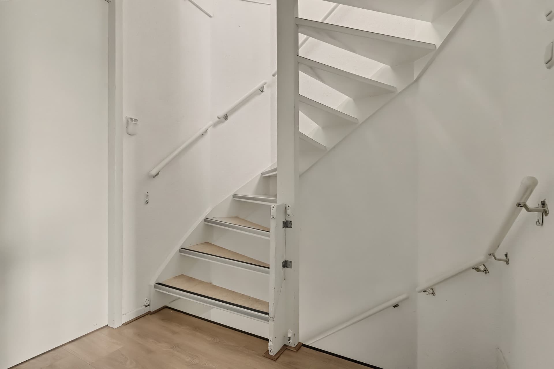 Van Esscheplantsoen 1, Strijen, foto 19