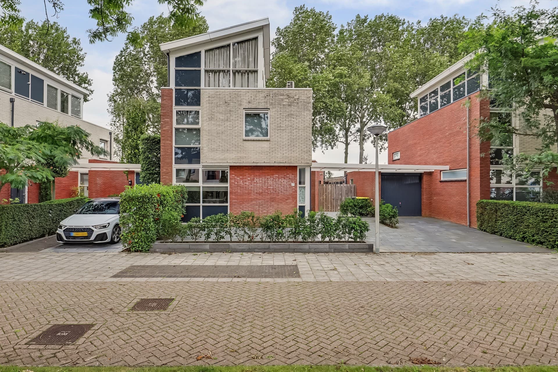 Dagpauwoog 7, 's-Gravendeel