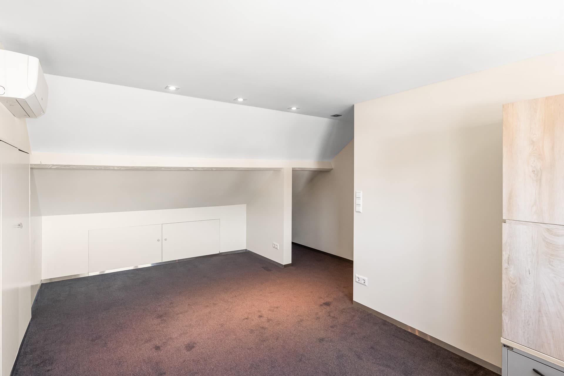 Eekhoornstraat 10, Heerlen, foto 16