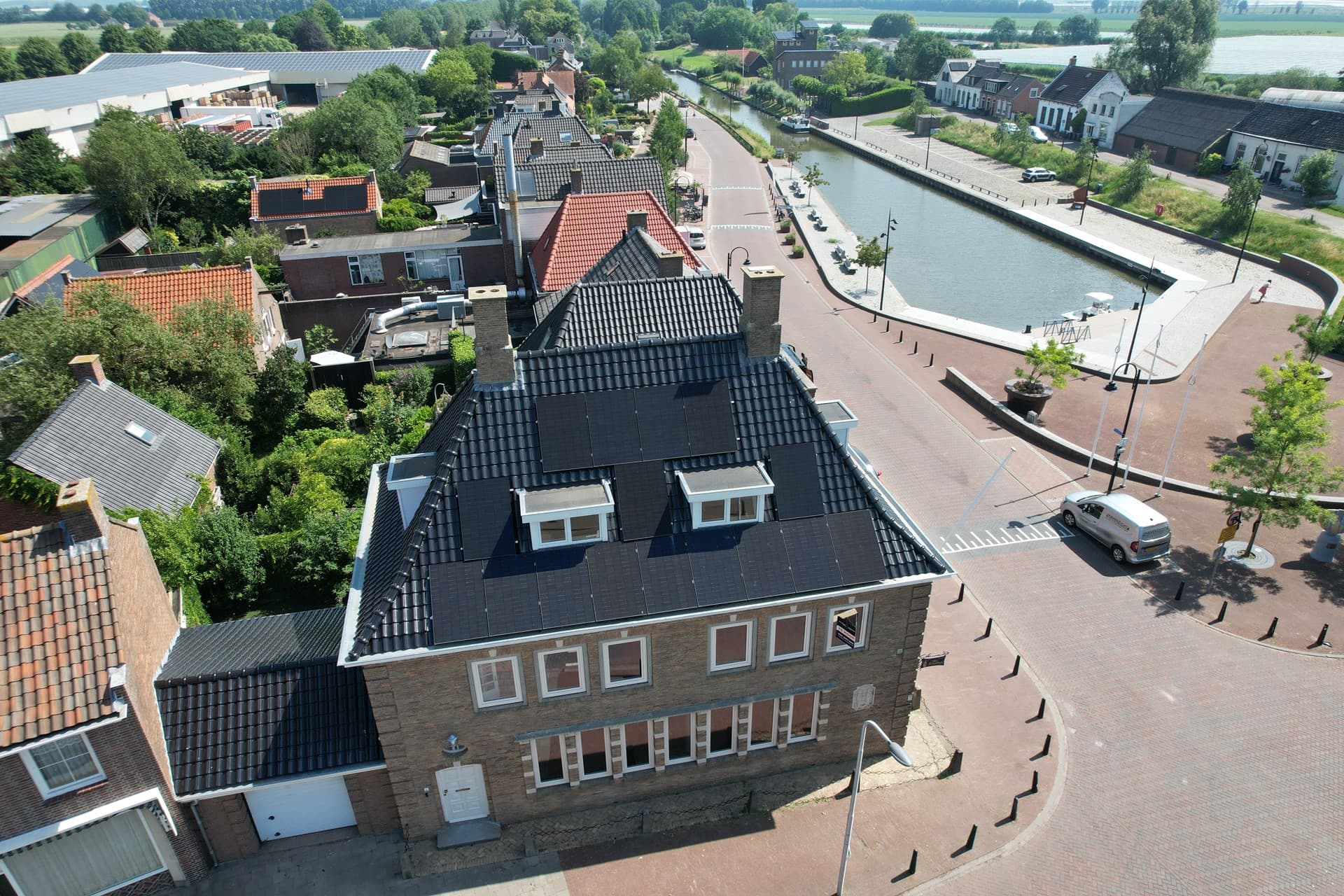 Stoofdijk 2, Dinteloord