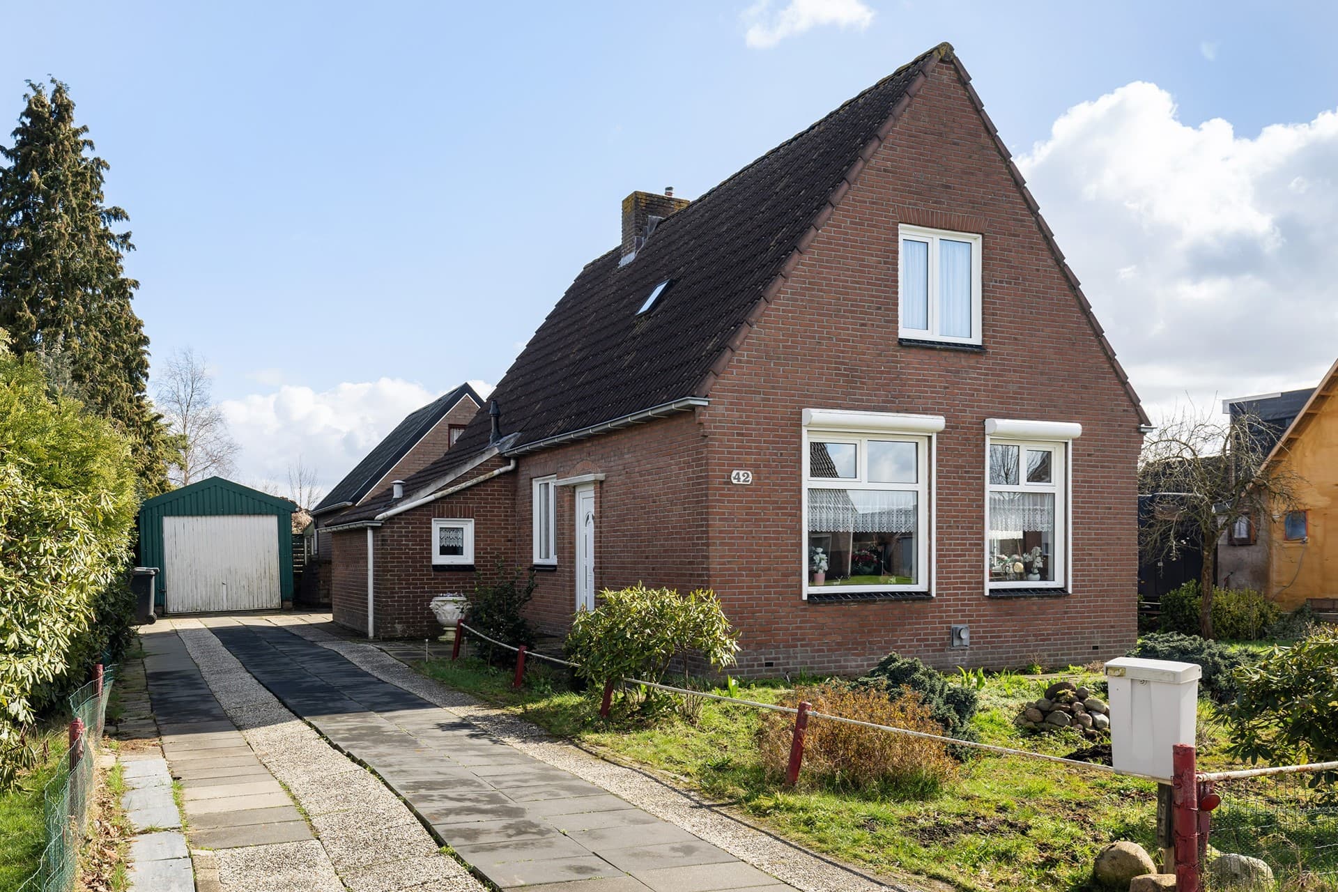 Kerkenweg 42, Weiteveen