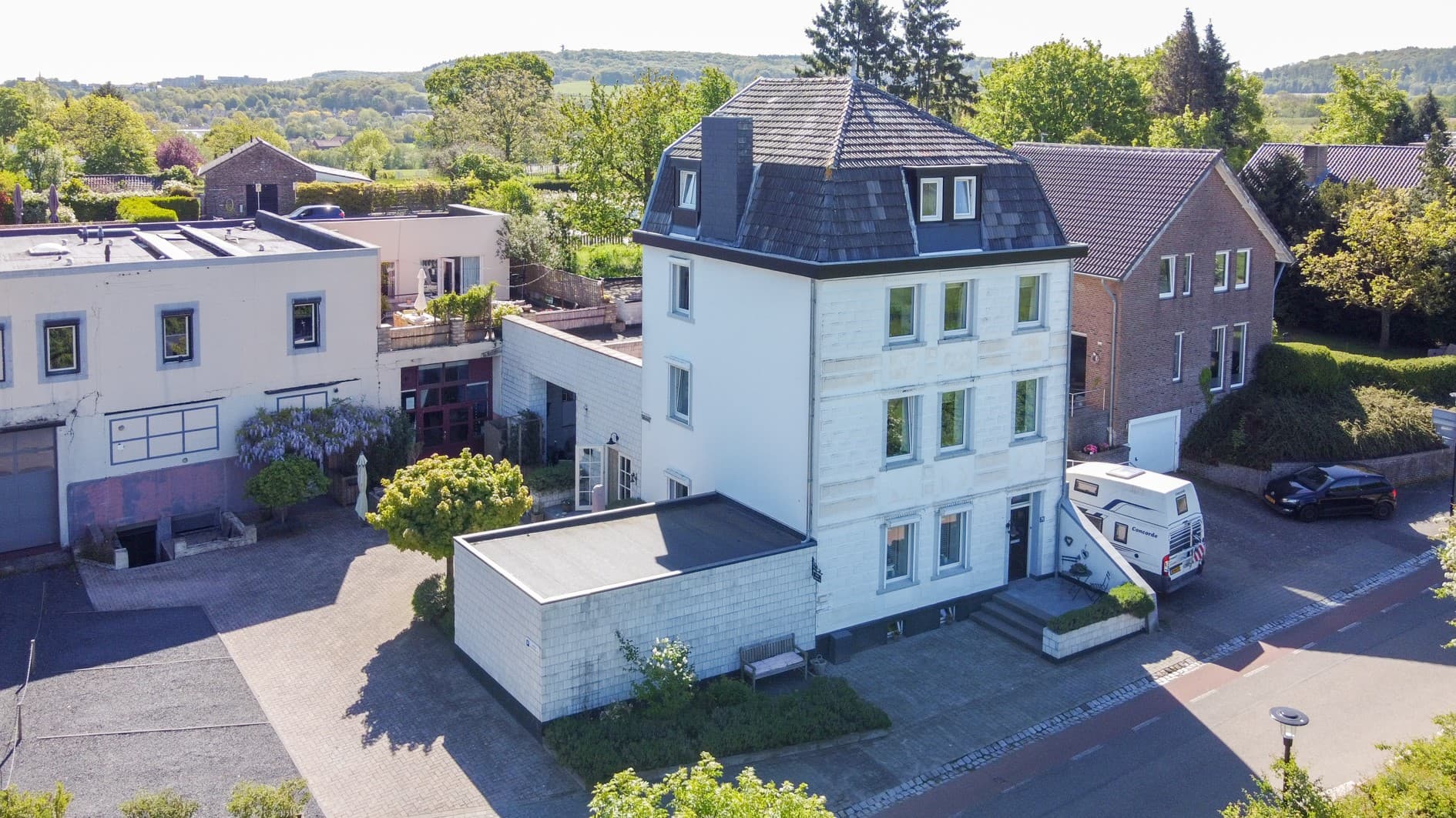 Holset 70, Lemiers