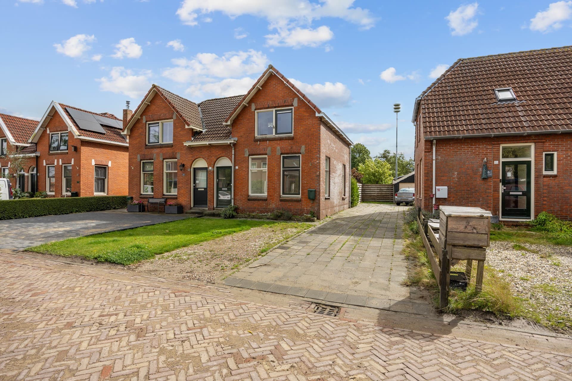 Nieuwestreek 57, Ezinge